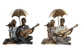 Figurină decorativă cuplu cu chitară sub umbrelă simbol al iubirii și armoniei