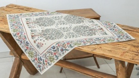 Față de masă elegantă goblen în stil William Morris fond crem