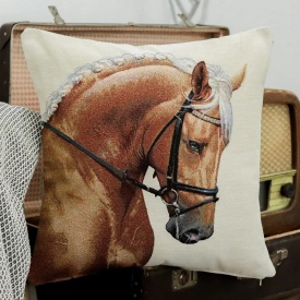 Față de pernă decor elegant din goblen spaniol cu motiv ecvestru