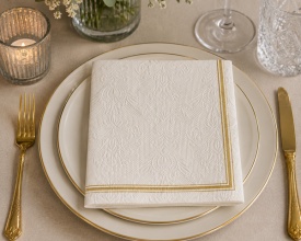 Șervețel decorativ mare de masă Elegance Lea white/gold