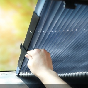 Parasolar Auto Retractabil pentru Parbriz sau Luneta Spate tip Jaluzea cu Ventuze - Img 2
