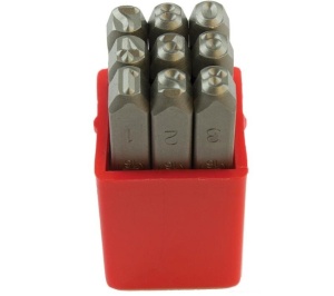 Set 9 poansoane cifre 8 mm