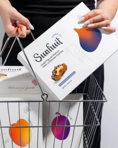 Smochine uscate cu nucă, glazurate, SunFruit Favorite, 250 g - Img 2