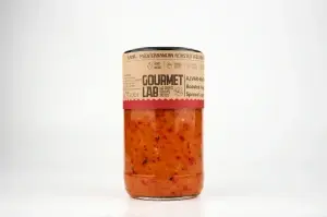 Zacuscă picantă de vinete și ardei copți Gourmet Lab Ajvar 350 g