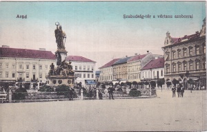 Arad. Szabadság-tér a vértanu szoborral (circa 1910, necirculata)