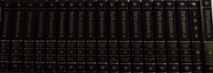 The New Encyclopaedia Britannica. Macropaedia Ready Reference, Volumele 13-29, 1 volum Propaedia Outline of Knowledge, 1 volum Book of The Year 1994 (Set de 19 volume)