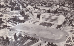 Bucuresti. Piata Victoriei (circulata 1960)