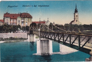 Oradea. Podul Crisului cu Biserica Reformata / Nagyvárad. Köröshid a Ref. templommal (circulata 1921)