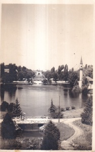 Vedere lacul din Parcul Carol 1. Bucuresti (necirculata)