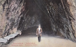 Baile Herculane / Herkulesfurdo. Rablobarlang belsoje (circulata 1921)