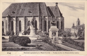 Cluj. Statuia Lapoaicei si a Matei Corvin (circulata 1930)