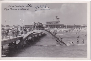 Constanta. Plaja Mamaia si toboganul (necirculata 1936)