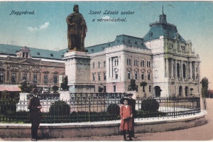 Oradea. Statuia Sfantului Ladislau cu primaria / Nagyvárad. Szent László szobor a városházával (circulata 1924)
