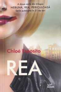Chloe Esposito - Rea