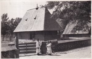 Fundatia Culturala Regala Principele Carol. Muzeul Satului. Casa autentica din Moiseni, jud. Satu-Mare. Tara Oasului (necirculata)