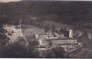 Vedere generala a Manastirei Bistrita-Valcea (scrisa 1931)