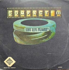 Compact – III: Cine ești tu, oare?