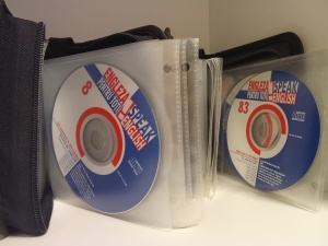 Engleza pentru toti. Speak English. Curs complet de limba engleza cu suport audio (5 bibliorafturi + 88 CD) - Img 6