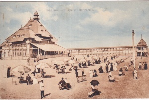 Mamaia. Plaja si Umbrarele (circulata 1910)