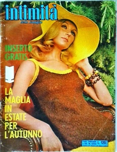 Intimita della famiglia. La maglia in estate per l`autunno. Numero 1224/11.08.1969