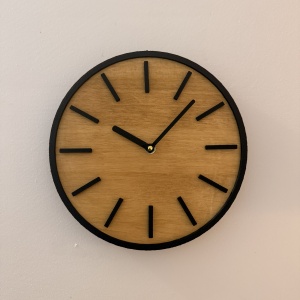 Ceas decorativ de perete, Mecanism SILENTIOS, DECORADI®, Diametru 26 cm, Cadran din LEMN NATURAL, Eco-friendly, Design Modern, Negru, Printat 3D din PLA ECO(plastic biodegradabil)