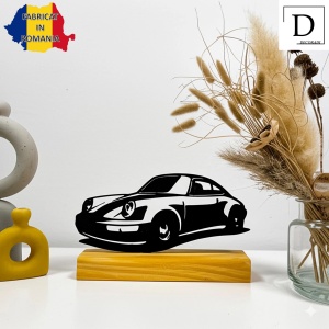 Decoratiune Casa, Masina Clasica Anii '80 – DECORADI®, Eco-friendly, Baza din Lemn Natural, Cadou sau Decoratiune de interior pentru ideala iubitorii de masini, Design Modern, Negru 9cm, Printat 3D din PLA Eco (plastic biodegradabil) - Img 5