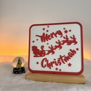 Decorațiune Crăciun, „Merry Christmas”– Eco-friendly, Baza din Lemn Natural, Alb/Rosu, 17cm, Handmade, Decor Interior Birou, Sufragerie, Cadou Crăciun, Printat 3D din PLA Eco (plastic biodegradabil), DECORADI® - Img 2