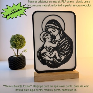 Decoratiune religioasa Fecioara Maria cu Pruncul – DECORADI®, Eco-friendly, Baza din Lemn Natural, Design Modern, Alb / Negru 21 cm – Cadou sau Decoratiune de interior spirituala si minimalista, Printat 3D din PLA Eco (plastic biodegradabil) - Img 3