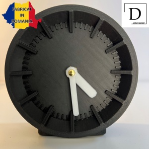 Ceas de birou - Mecanism SILENTIOS – DECORADI®, Eco-friendly, Design Modern, Negru, Diametru 11 cm – Cadou sau Ceas de camera decorativ cu design modern, Printat 3D din PLA ECO(plastic biodegradabil) - Img 2