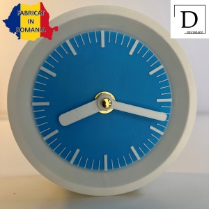 Ceas de birou - Mecanism SILENTIOS – DECORADI®, Eco-friendly, Design Modern, Colectie Kaleia, Alb / Albastru, Diametru 11cm – Cadou sau Ceas de camera decorativ cu design modern, Printat 3D din PLA ECO (plastic biodegradabil) - Img 2