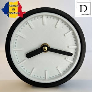 Ceas de birou - Mecanism SILENTIOS – DECORADI®, Eco-friendly, Design Modern, Colectie Spectrum, Alb / Negru, Diametru 11cm – Cadou sau Ceas de camera decorativ cu design modern, Printat 3D din PLA ECO(plastic biodegradabil) - Img 2