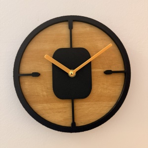 Ceas decorativ de perete, Mecanism SILENTIOS, DECORADI®, Diametru 21 cm, Cadran din LEMN NATURAL, Eco-friendly, Design Modern, Negru, Printat 3D din PLA ECO(plastic biodegradabil)