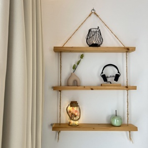 Decoratiune Casa, Casti cu portativ – DECORADI®, Eco-friendly, Baza din Lemn Natural, Design Modern, Negru 17cm – Cadou sau decoratiune de interior ideala pentru iubitorii de muzica, Printat 3D din PLA Eco (plastic biodegradabil) - Img 5