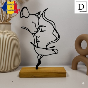 Decoratiune Casa, Chip feminin si pisica – DECORADI®, Eco-friendly, Baza din Lemn Natural, Design Modern, Negru 21cm – Cadou sau Decoratiune de interior ideala pentru iubitorii de animale, Printat 3D din PLA ECO (plastic biodegradabil) - Img 2