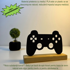 Decoratiune Casa, Controller Consola – DECORADI®, Eco-friendly, Baza din Lemn Natural, Design Modern, Negru 11.5cm – Cadou sau Decoratiune de interior ideala pentru iubitorii de jocuri video, Printat 3D din PLA(plastic biodegradabil) - Img 3