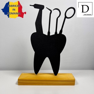Decoratiune Casa, Dentist – DECORADI®, Eco-friendly, Baza din Lemn Natural, Design Modern, Negru 20cm – Cadou sau Decoratiune de interior ideala pentru Medic Stomatolog, Printat 3D din PLA Eco(plastic biodegradabil) - Img 2