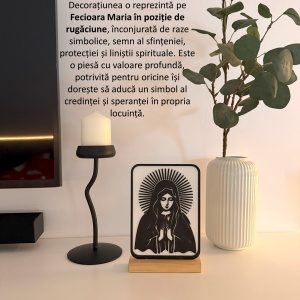 Decoratiune religioasa Fecioara Maria in rugaciune – DECORADI®, Eco-friendly, Baza din Lemn Natural, Design Modern, Alb / Negru 21 cm – Cadou sau Decoratiune de interior spirituala si minimalista, Printat 3D din PLA Eco (plastic biodegradabil) - Img 4