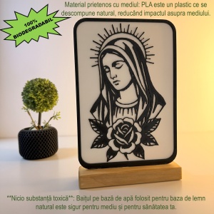 Decoratiune religioasa Fecioara Maria – DECORADI®, Eco-friendly, Baza din Lemn Natural, Design Modern, Alb / Negru 22 cm – Cadou sau Decoratiune de interior spirituala si minimalista, Printat 3D din PLA Eco (plastic biodegradabil) - Img 3