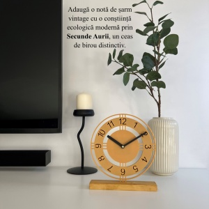 Ceas de birou - Mecanism SILENTIOS – DECORADI®, Eco-friendly, Baza din Lemn Natural, Afisare cu cifre arabe, Design Abstract, Auriu 22.5cm – Cadou sau Ceas de camera decorativ cu design modern, Printat 3D din PLA ECO (plastic biodegradabil) - Img 5