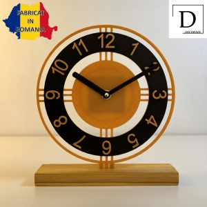 Ceas de birou - Mecanism SILENTIOS – DECORADI®, Eco-friendly, Baza din Lemn Natural, Afisare cu cifre arabe, Design Abstract, Auriu / Negru 22 cm – Cadou sau Ceas de camera decorativ cu design modern, Printat 3D din PLA(plastic biodegradabil) - Img 2