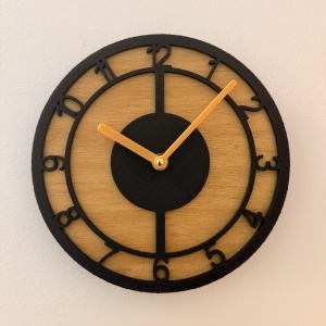 Ceas decorativ de perete, Mecanism SILENTIOS, DECORADI®, Diametru 21 cm, Afisare cu cifre arabe, Eco-friendly, Cadran din LEMN NATURAL, Design Modern, Alb, Printat 3D din PLA ECO(plastic biodegradabil)