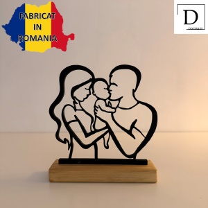 Decoratiune Casa, Familie – DECORADI®, Eco-friendly, Baza din Lemn Natural, Design Modern, Negru 15 cm – Cadou sau Decoratiune de interior minimalista, Printat 3D din PLA Eco (plastic biodegradabil) - Img 2