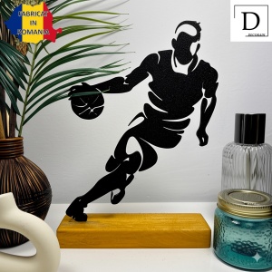 Decoratiune Casa, Jucator de baschet – DECORADI®, Eco-friendly, Baza din Lemn Natural, Design Abstract, Negru 20cm – Cadou sau Decoratiune de interior ideala pentru iubitorii de sport, Printat 3D din PLA Eco (plastic biodegradabil) - Img 2