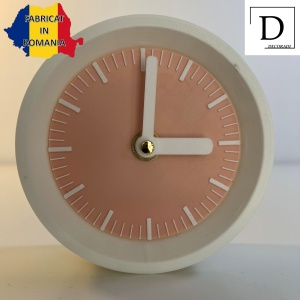 Ceas de birou - Mecanism SILENTIOS – DECORADI®, Eco-friendly, Design Modern, Colectie Kaleia, Alb / Roz deschis, Diametru 11cm – Cadou sau Ceas de camera decorativ cu design modern, Printat 3D din PLA ECO (plastic biodegradabil) - Img 2