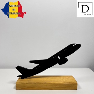 Decoratiune Casa, Avion – DECORADI®, Eco-friendly, Baza din Lemn Natural, Design Modern, Negru 10.5cm – Cadou sau decoratiune de interior ideala pentru iubitorii de aviatie, Printat 3D din PLA Eco (plastic biodegradabil) - Img 2