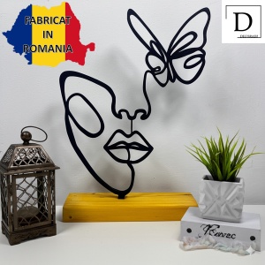 Decoratiune Casa, Chipul cu Fluture – DECORADI®, Eco-friendly, Baza din Lemn Natural, Design Abstract, Negru 22cm – Cadou sau Decoratiune de interior cu design modern, Printat 3D din PLA Eco (plastic biodegradabil) - Img 2