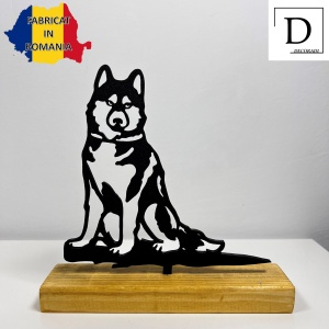 Decoratiune Casa, Lup – DECORADI®, Eco-friendly, Baza din Lemn Natural, Design Modern, Negru 16cm – Cadou sau Decoratiune de interior ideala pentru iubitorii de animale, Printat 3D din PLA ECO (plastic biodegradabil) - Img 2