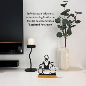 Decoratiune Casa, Mama cu doi copii – DECORADI®, Eco-friendly, Baza din Lemn Natural, Design Abstract, Negru 18cm – Cadou sau Decoratiune de interior ideala pentru mamici, Hol Printat 3D din PLA ECO (plastic biodegradabil) - Img 4