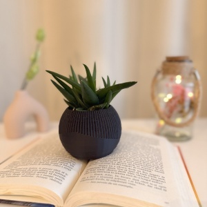 Ghiveci pentru plante mici (planta nu este inclusa), Diametru intern 6 cm, Negru, Printat 3D din PLA ECO(plastic biodegradabil) - Img 4