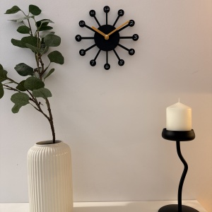 Ceas de perete - Mecanism SILENTIOS – DECORADI®, Eco-friendly, Design Abstract, Negru 20 cm – Cadou sau Ceas de camera decorativ cu design modern, Printat 3D din PLA Eco (plastic biodegradabil) - Img 4